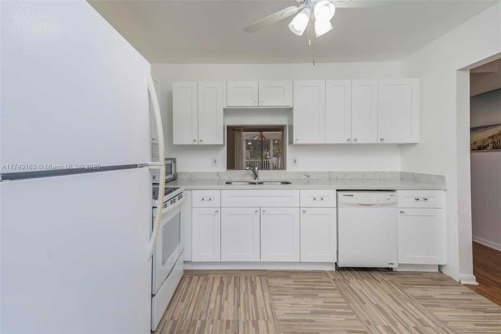 Small Image of 619 NORTH EAST 14TH AVE #202, Hallandale Beach Number 7