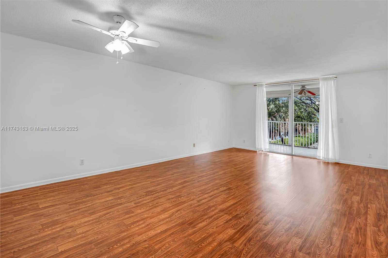 Small Image of 619 NORTH EAST 14TH AVE #202, Hallandale Beach Number 8
