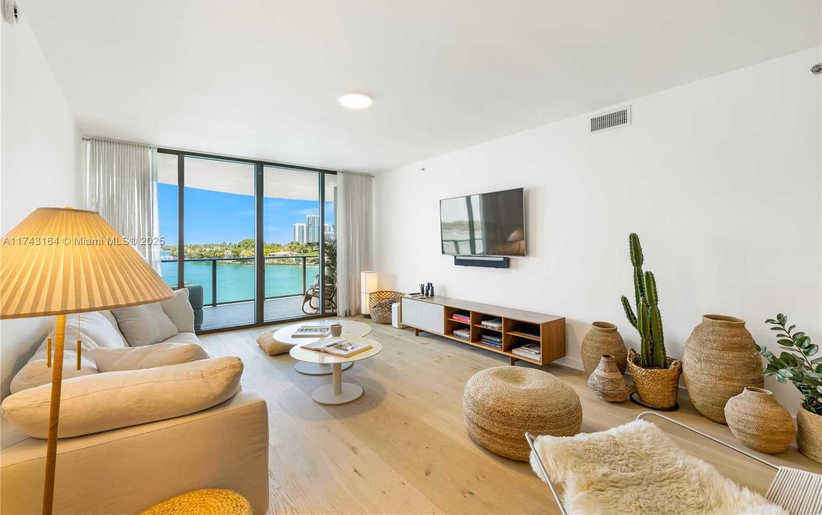 Small Image of 1135 103 ST #602, Bay Harbor Islands Number 2