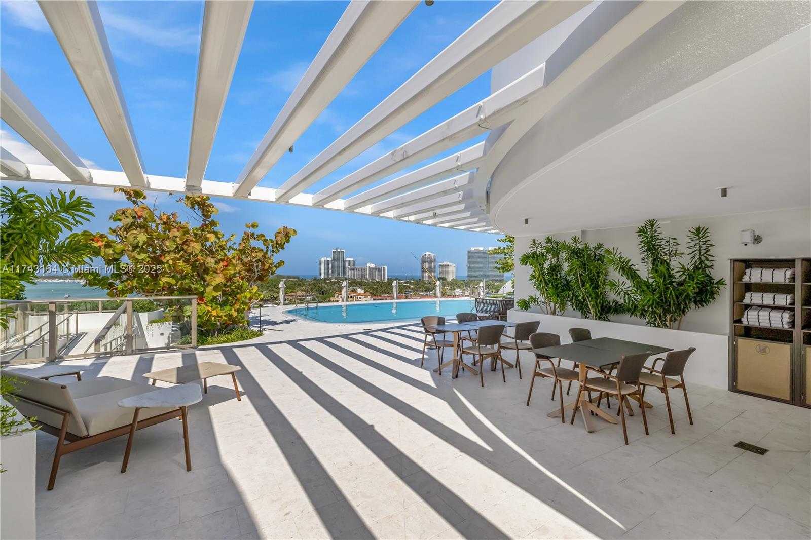 Small Image of 1135 103 ST #602, Bay Harbor Islands Number 24
