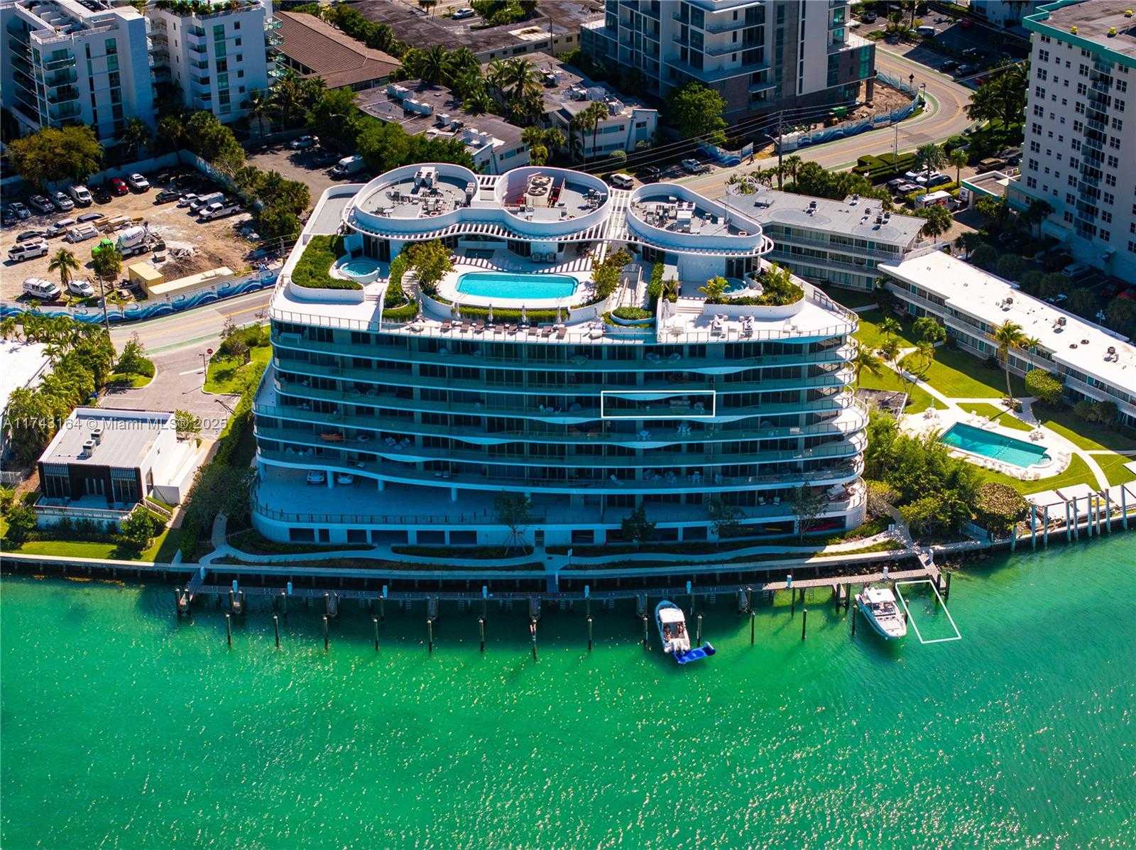 Small Image of 1135 103 ST #602, Bay Harbor Islands Number 36