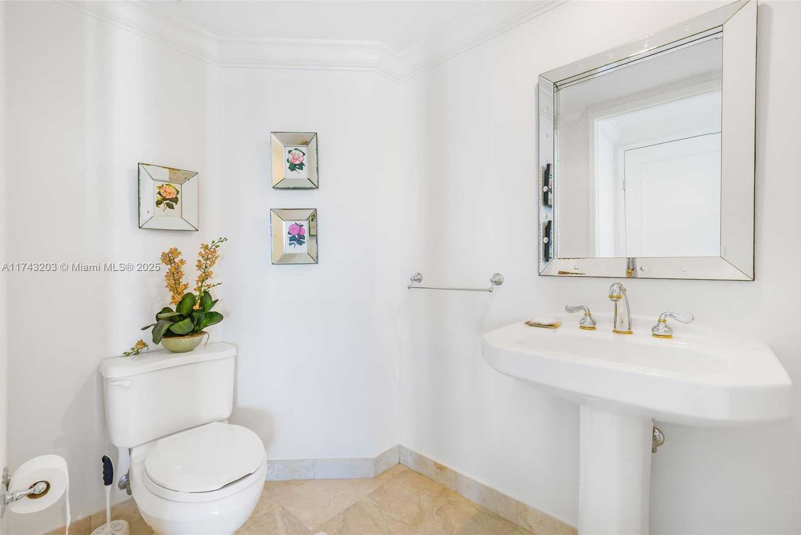 Small Image of 3370 HIDDEN BAY DR #1702, Aventura Number 12
