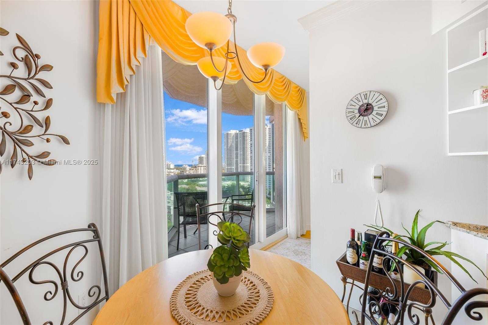 Small Image of 3370 HIDDEN BAY DR #1702, Aventura Number 22