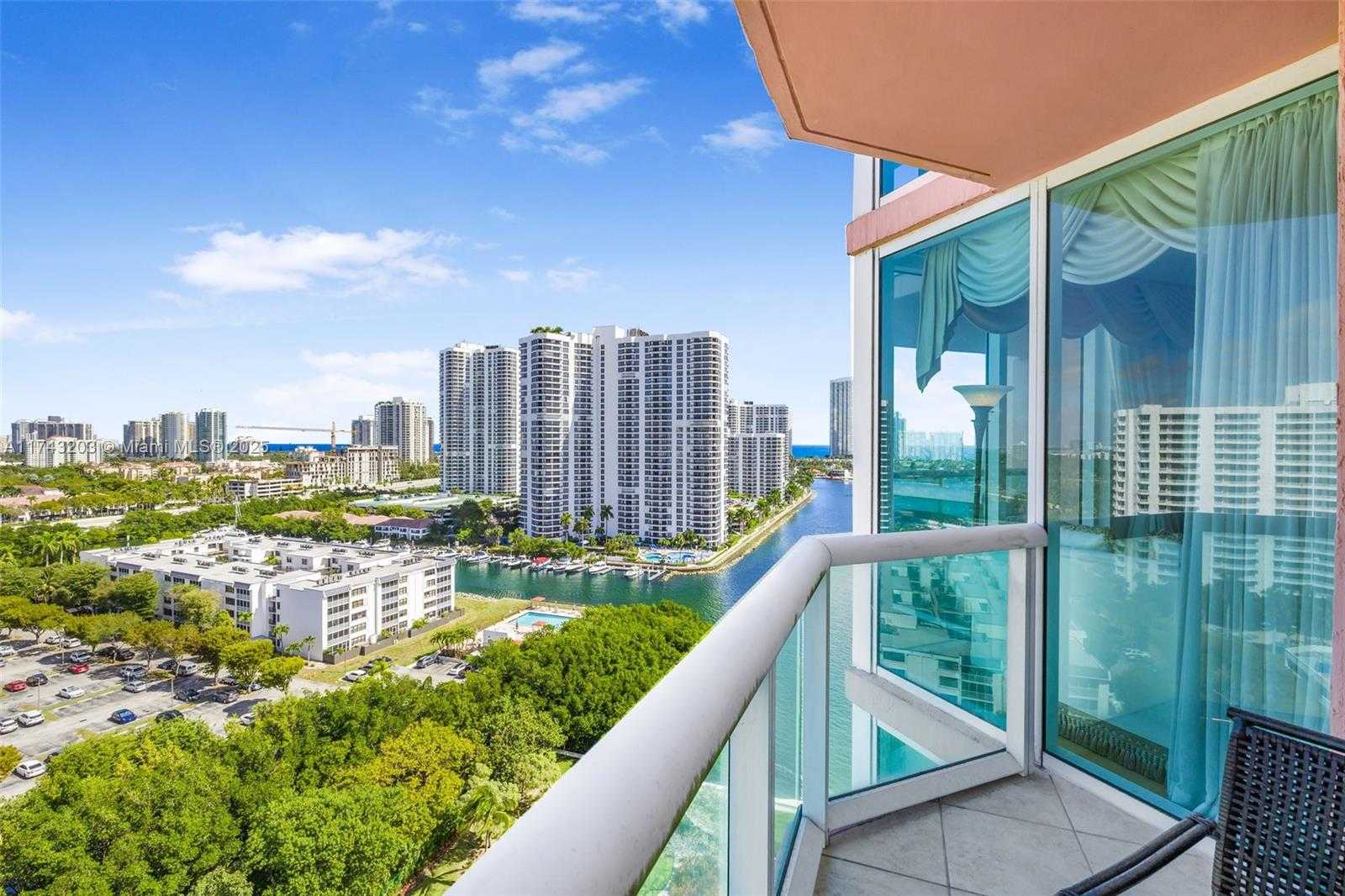 Small Image of 3370 HIDDEN BAY DR #1702, Aventura Number 38