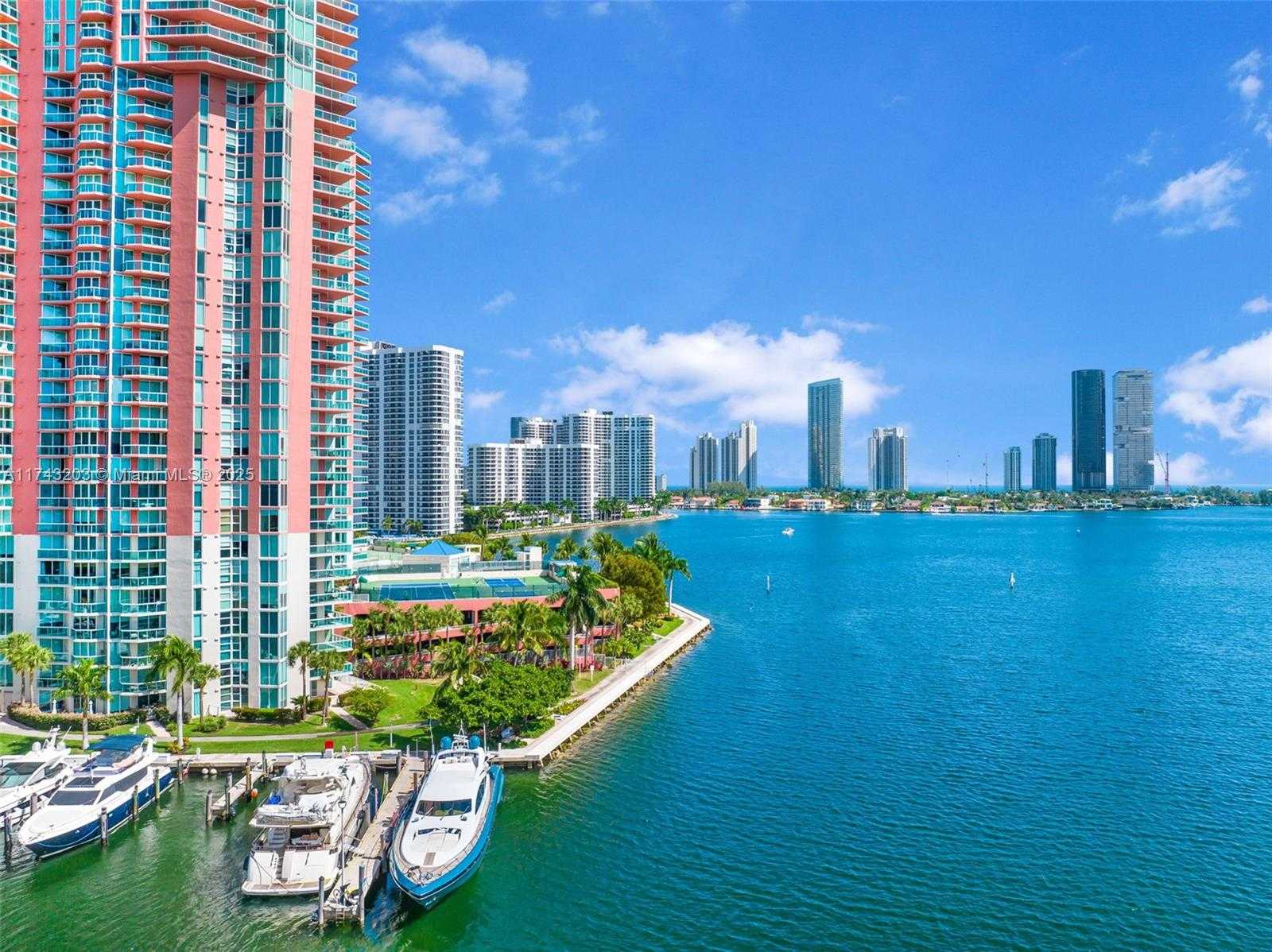 Small Image of 3370 HIDDEN BAY DR #1702, Aventura Number 55