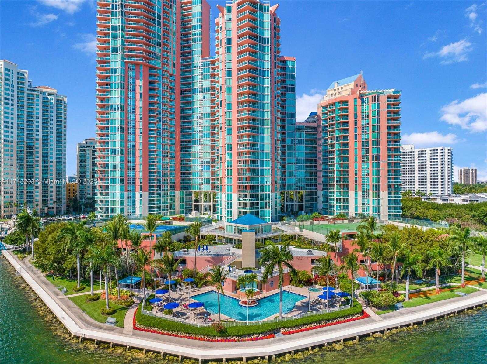 Small Image of 3370 HIDDEN BAY DR #1702, Aventura Number 56