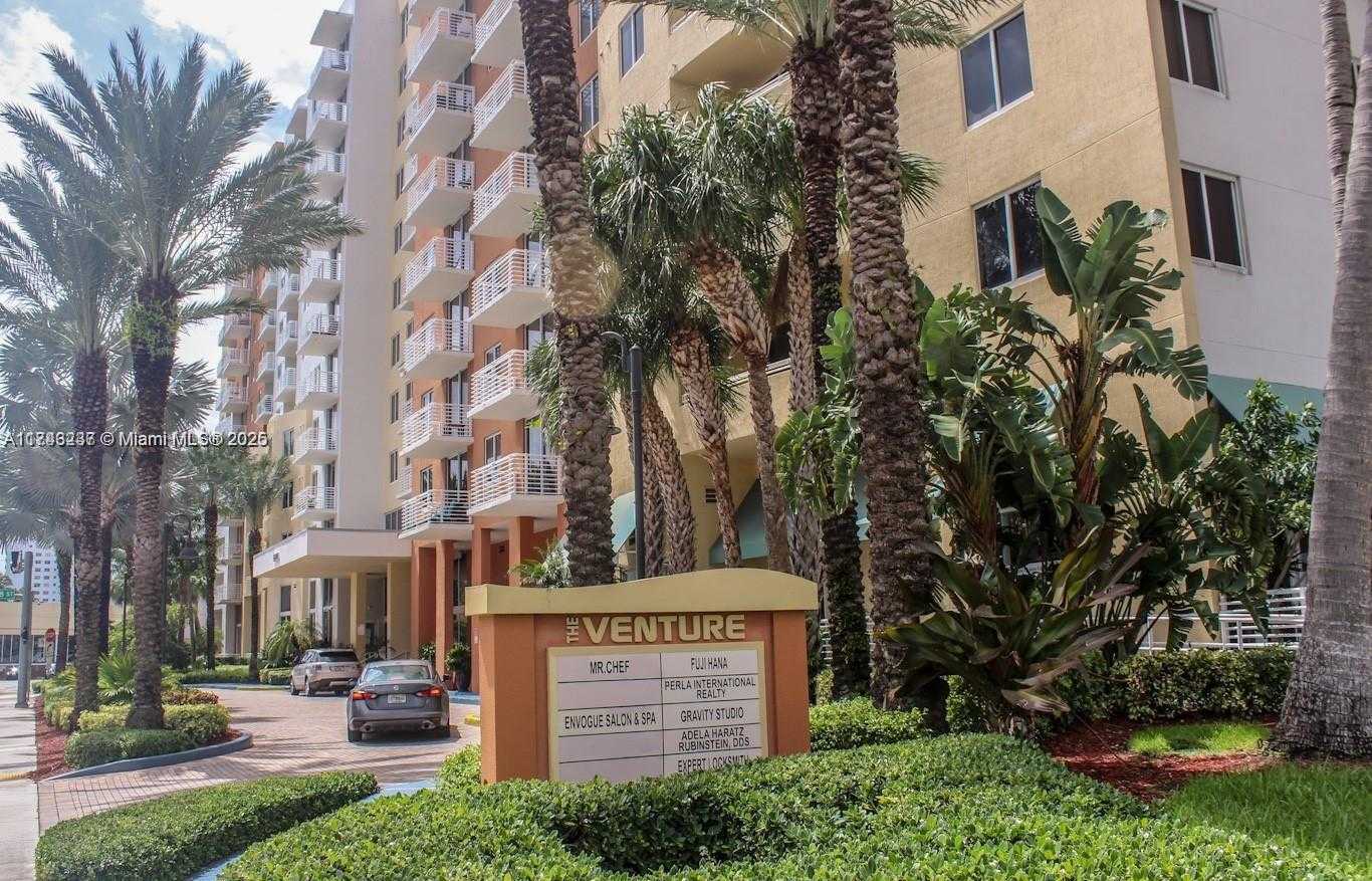 Small Image of 18800 NORTH EAST 29TH AVE #1027, Aventura Number 32