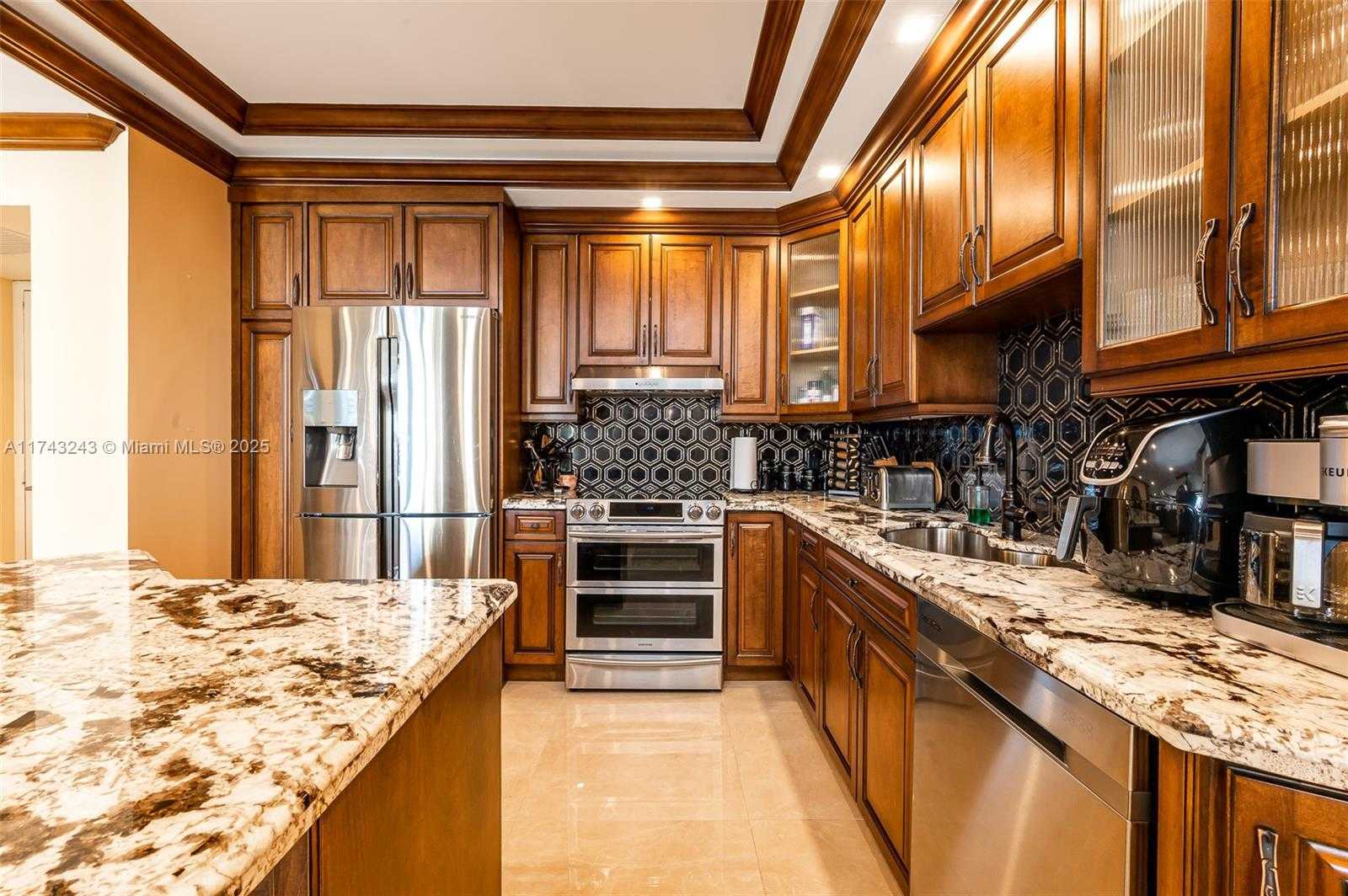 Small Image of 16485 COLLINS AVE #OS35C, Sunny Isles Beach Number 12