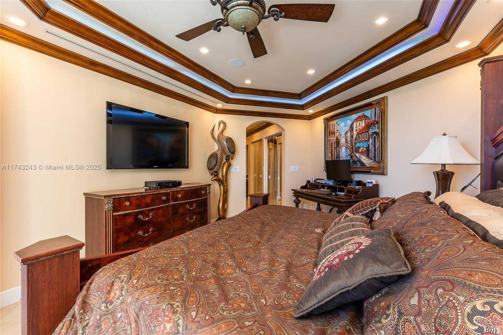 Small Image of 16485 COLLINS AVE #OS35C, Sunny Isles Beach Number 15