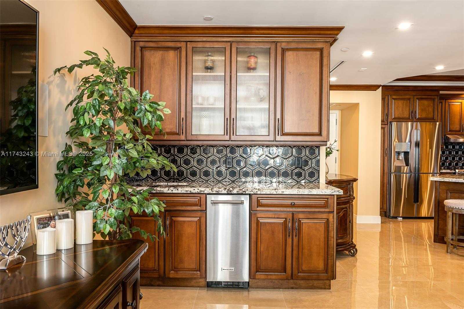 Small Image of 16485 COLLINS AVE #OS35C, Sunny Isles Beach Number 8
