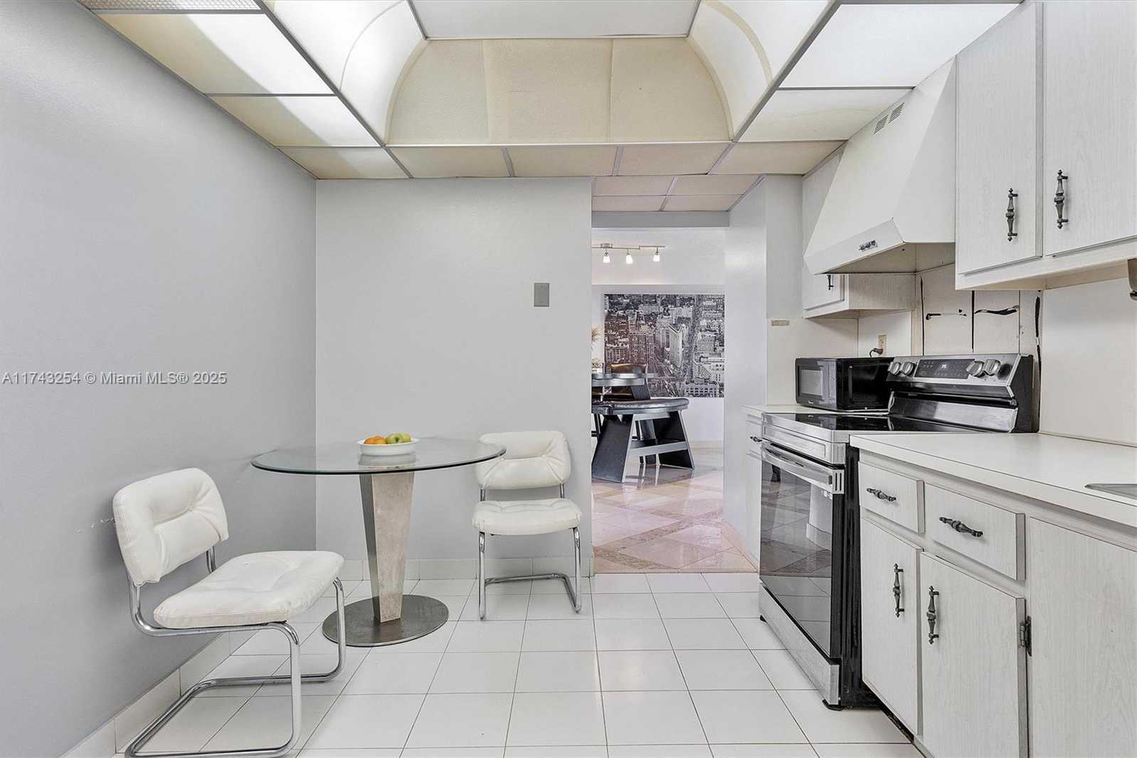 Small Image of 500 THREE ISLANDS BLVD #411, Hallandale Beach Number 12
