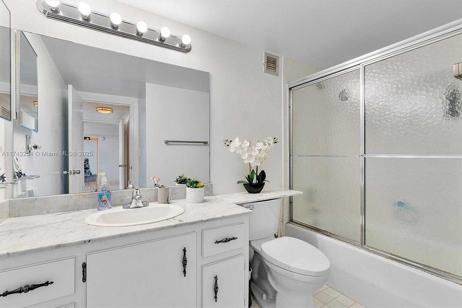 Small Image of 500 THREE ISLANDS BLVD #411, Hallandale Beach Number 16