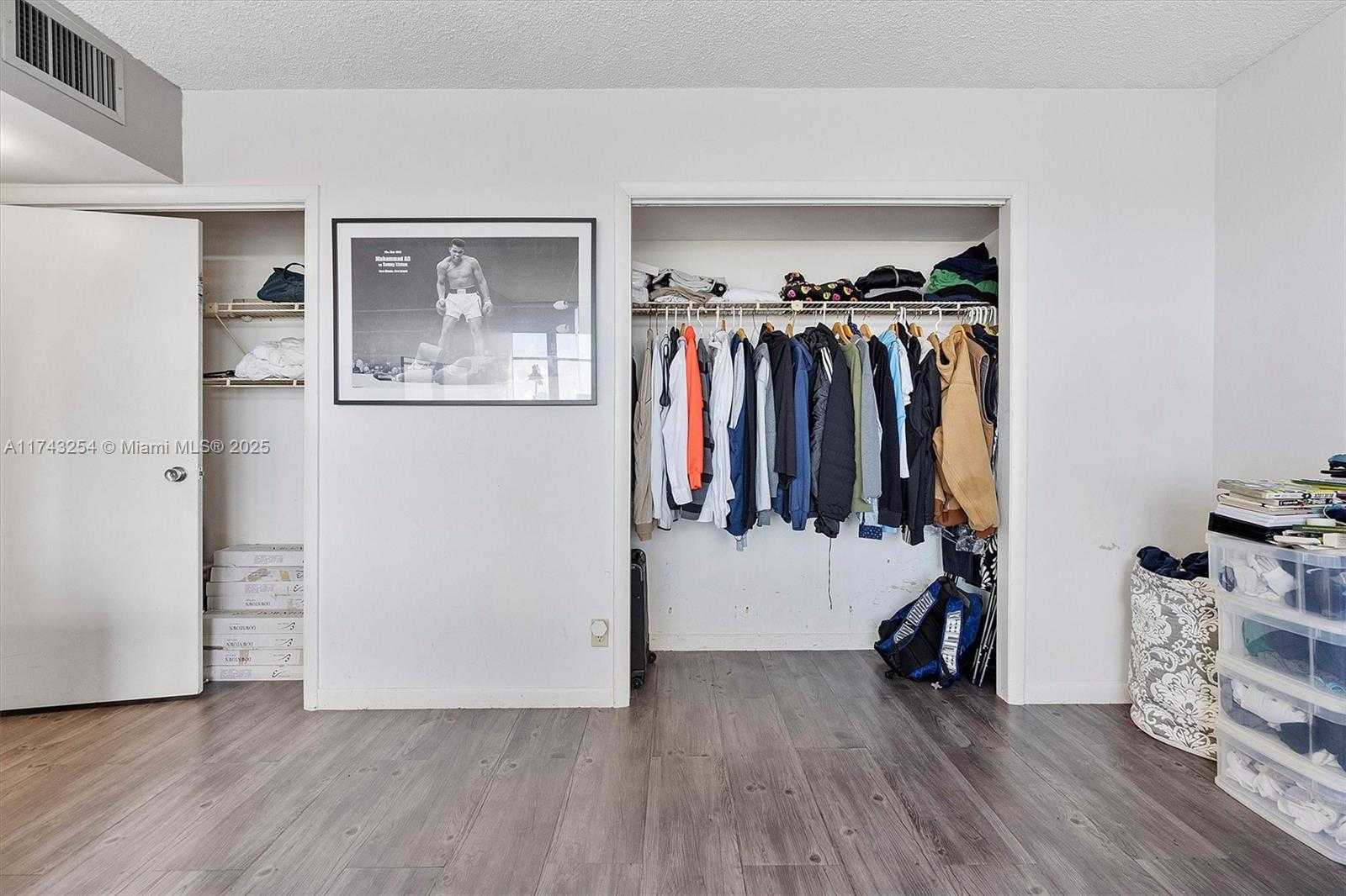 Small Image of 500 THREE ISLANDS BLVD #411, Hallandale Beach Number 22