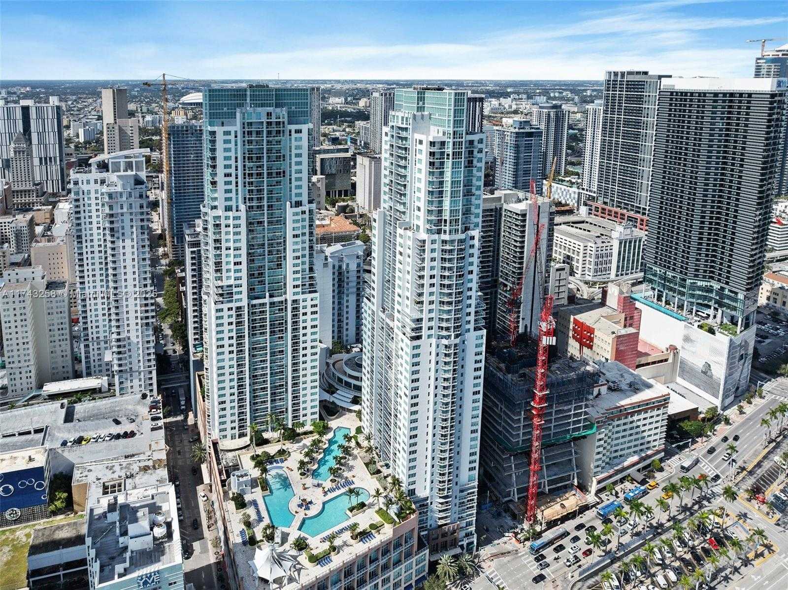 Small Image of 244 BISCAYNE BLVD #1609, Miami Number 27