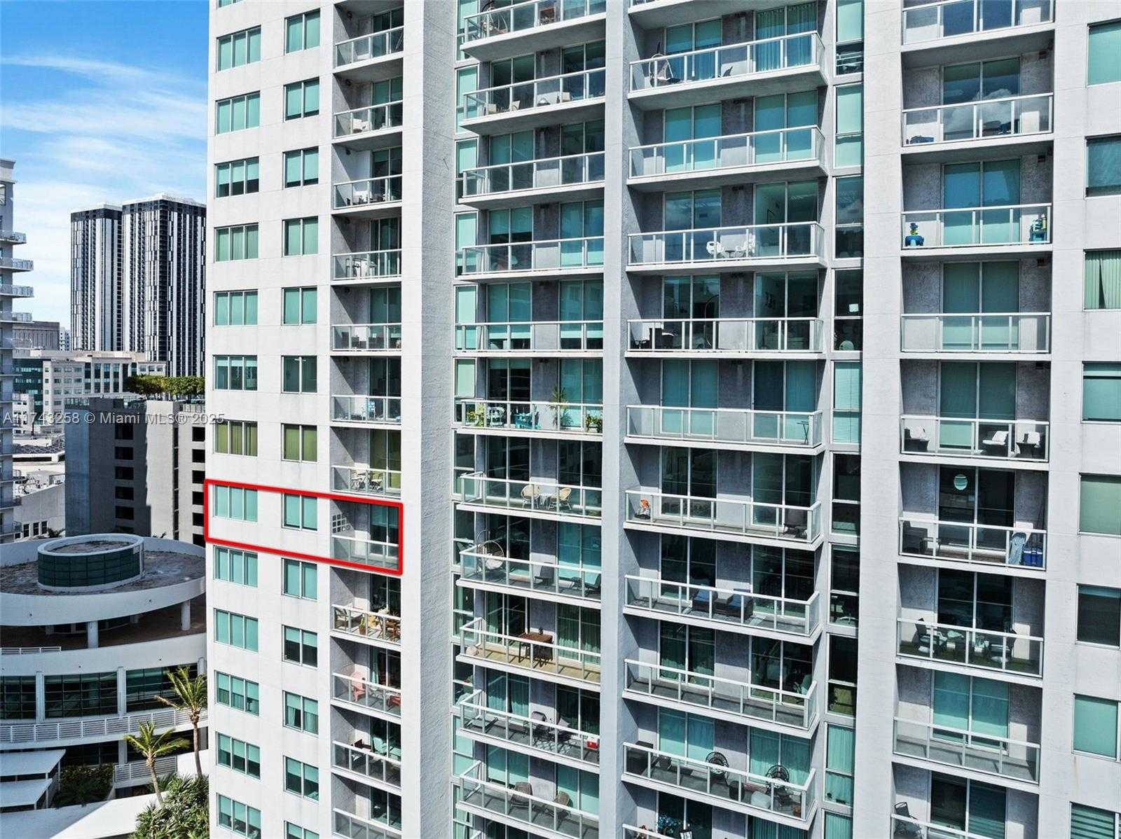 Small Image of 244 BISCAYNE BLVD #1609, Miami Number 32