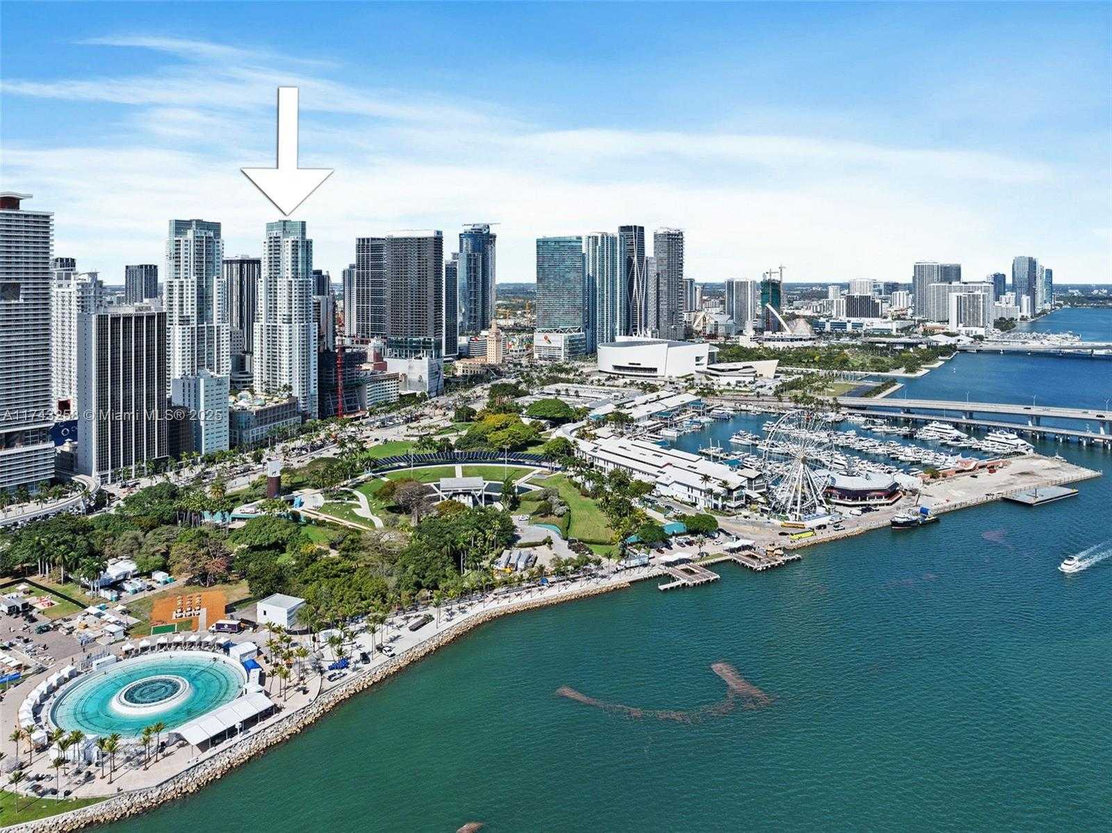 Small Image of 244 BISCAYNE BLVD #1609, Miami Number 33