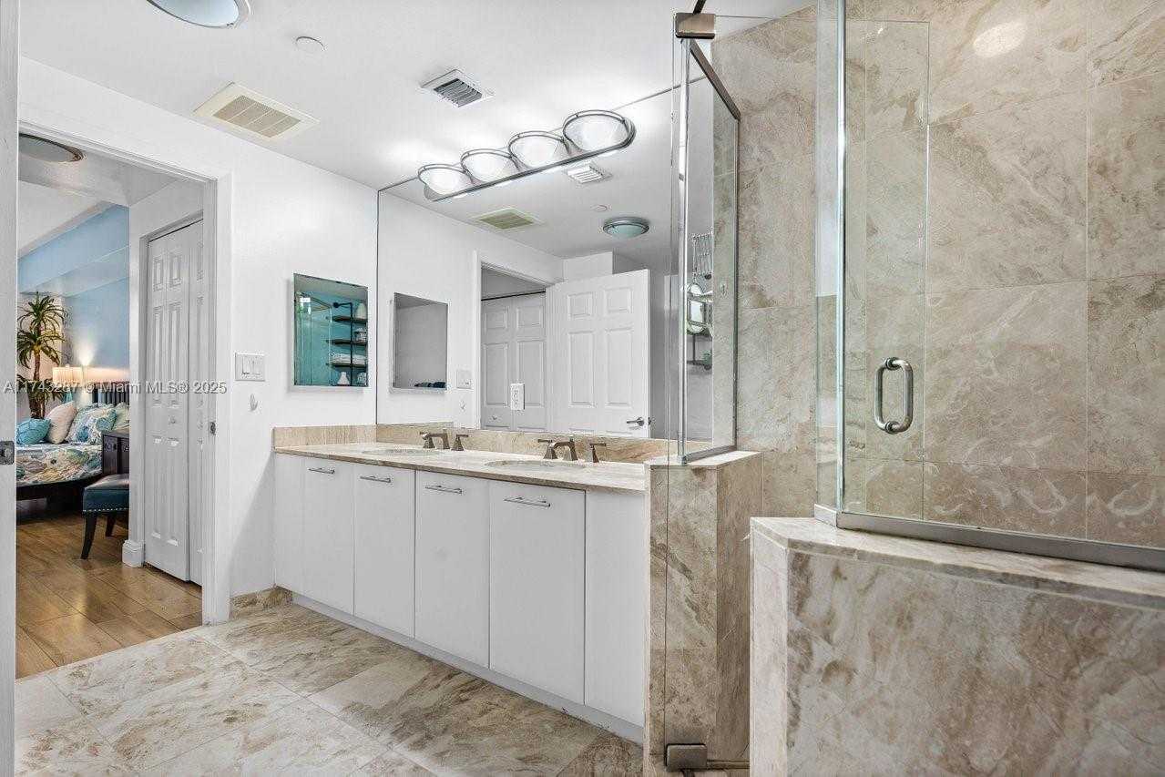 Small Image of 510 NORTH WEST 84TH AVE #442, Plantation Number 17