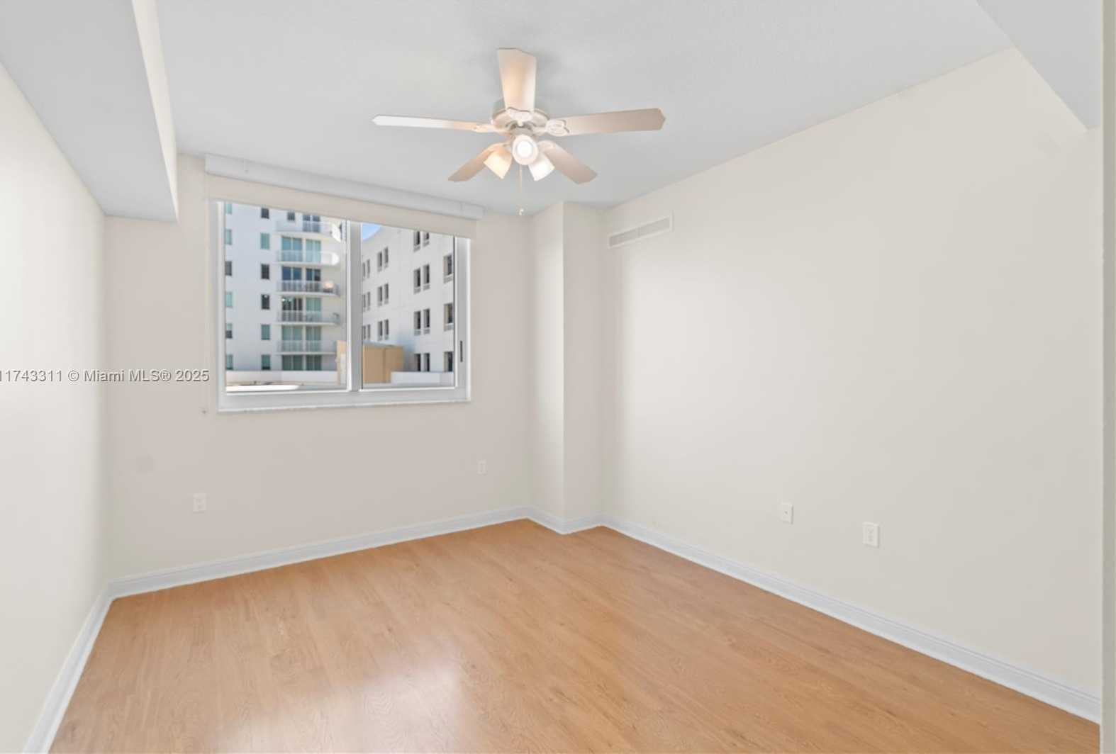 Small Image of 1745 EAST HALLANDALE BEACH BLVD #306W, Hallandale Beach Number 19
