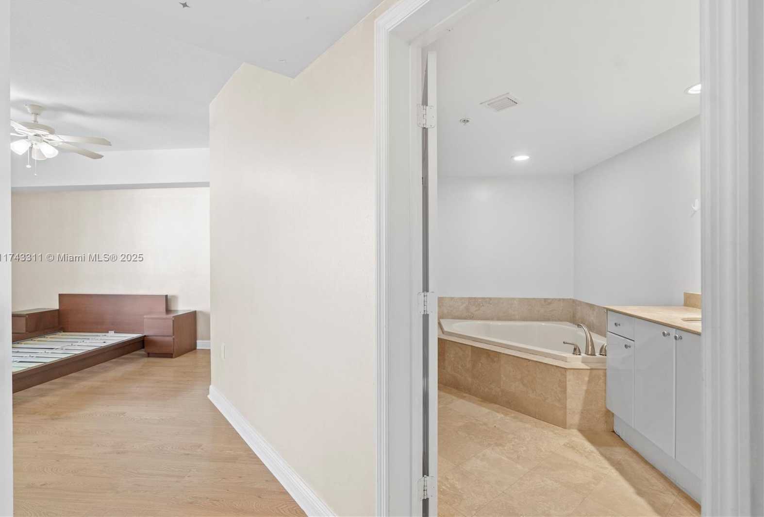 Small Image of 1745 EAST HALLANDALE BEACH BLVD #306W, Hallandale Beach Number 26