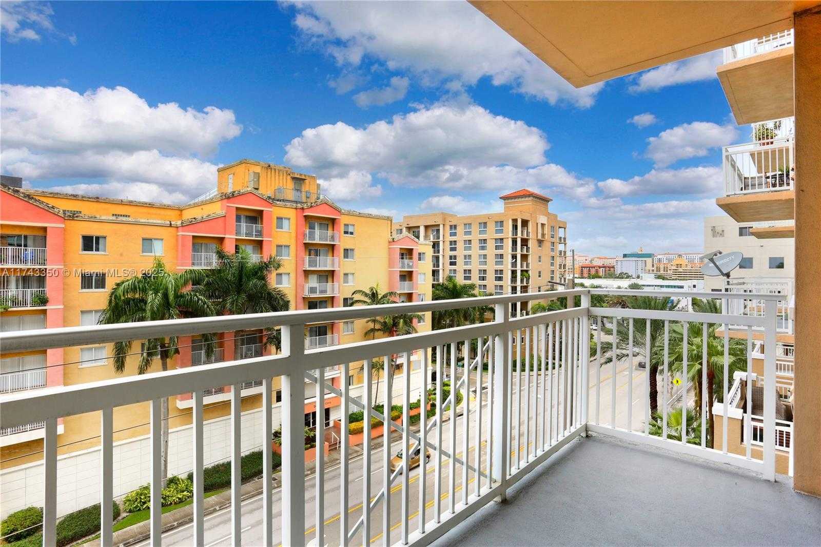 Small Image of 2665 SOUTH WEST 37TH AVE #610, Miami Number 6