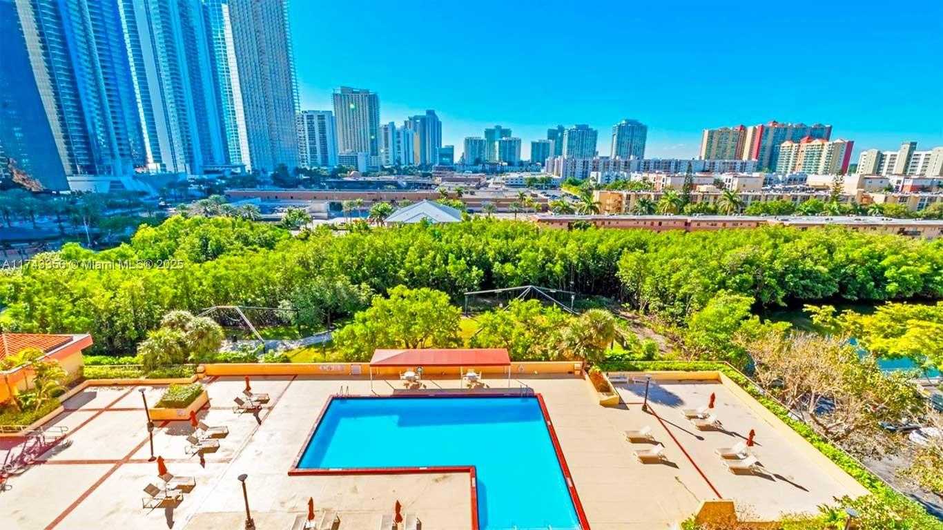 Small Image of 210 174TH ST #1404, Sunny Isles Beach Number 14
