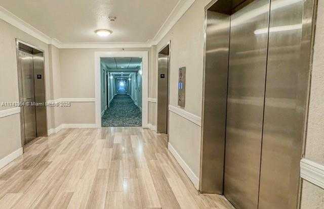 Small Image of 19390 #510, Sunny Isles Beach Number 33
