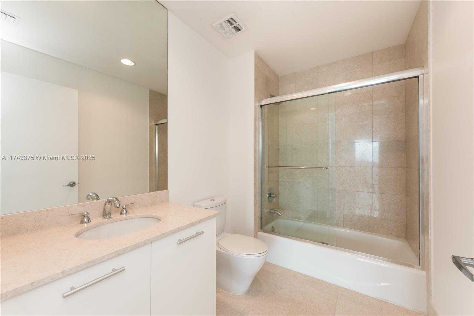 Small Image of 2711 SOUTH OCEAN DR #3302, Hollywood Number 24