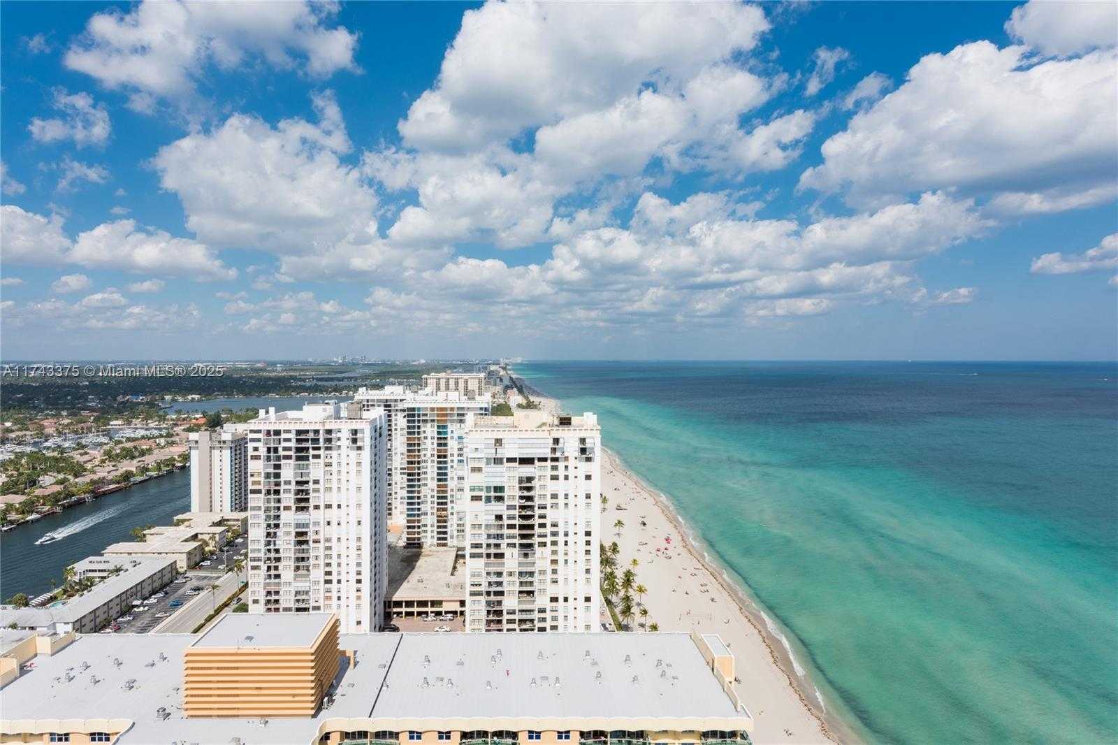Small Image of 2711 SOUTH OCEAN DR #3302, Hollywood Number 8