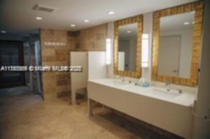 Small Image of 17555 Collins Ave, Sunny Isles Beach, FL 33160, USA Number 30