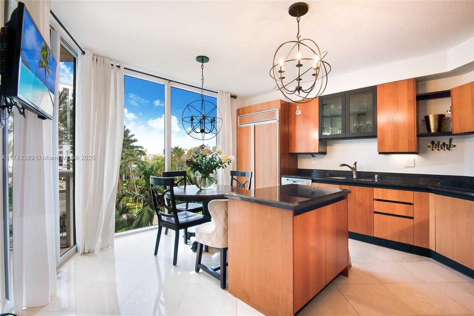 Small Image of 17555 Collins Ave, Sunny Isles Beach, FL 33160, USA Number 6