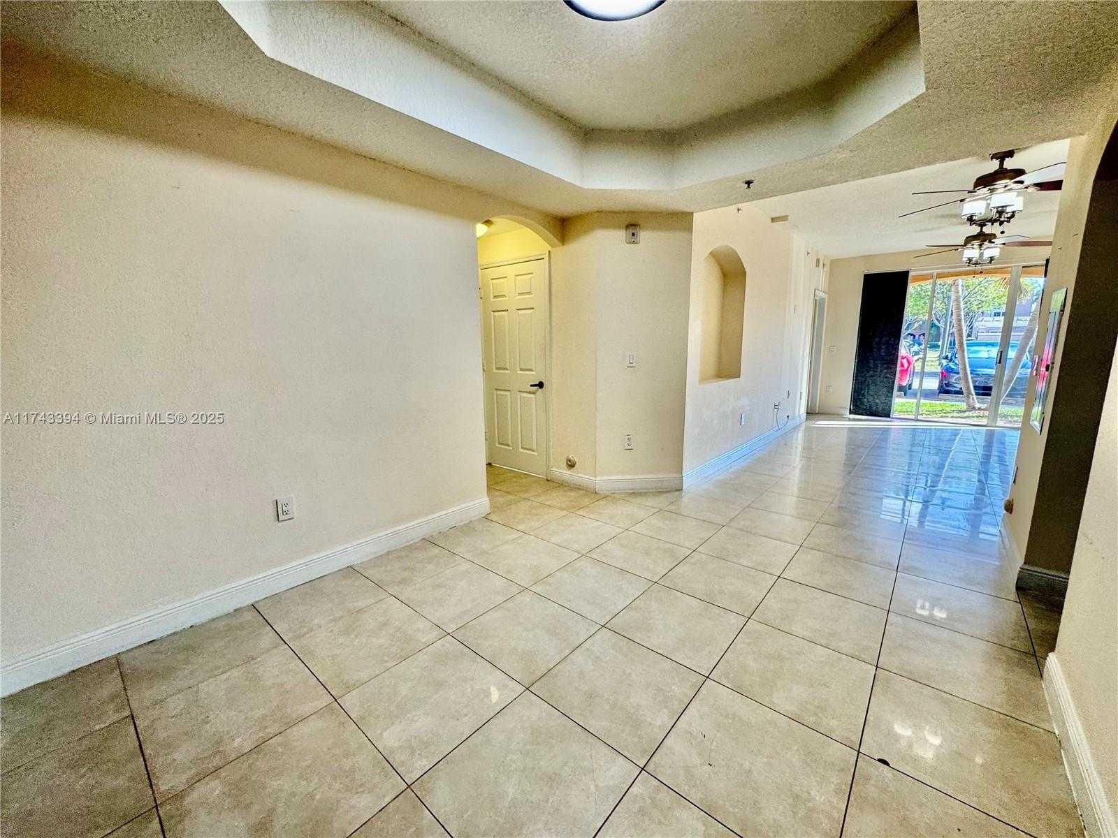 Small Image of 6540 NORTH WEST 114TH AVE #1402, Doral Number 27