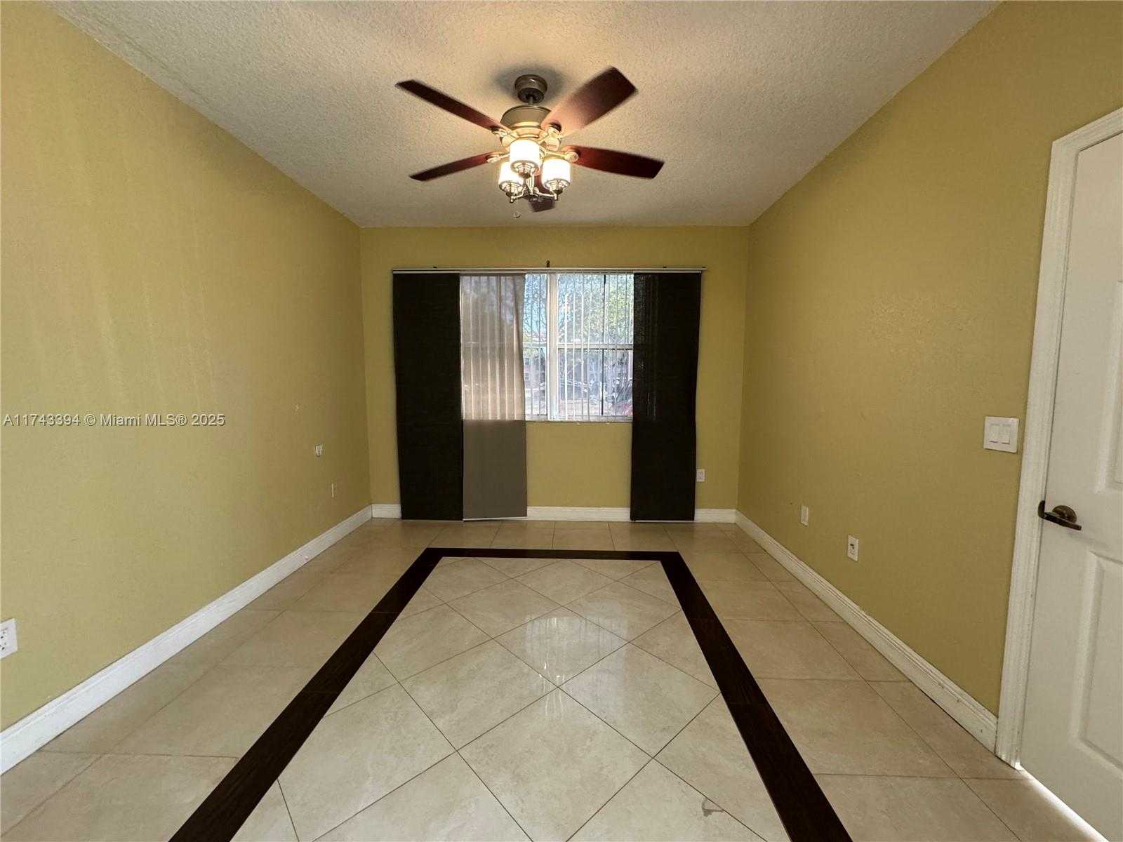 Small Image of 6540 NORTH WEST 114TH AVE #1402, Doral Number 36