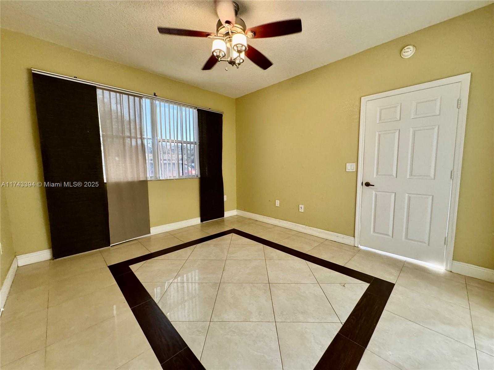 Small Image of 6540 NORTH WEST 114TH AVE #1402, Doral Number 37
