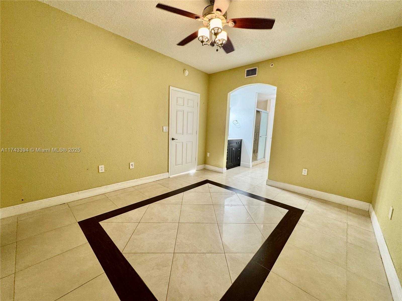 Small Image of 6540 NORTH WEST 114TH AVE #1402, Doral Number 38