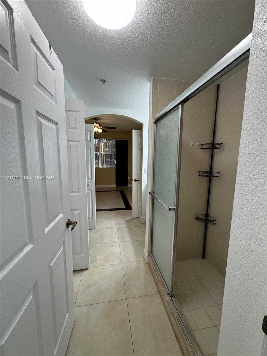 Small Image of 6540 NORTH WEST 114TH AVE #1402, Doral Number 43