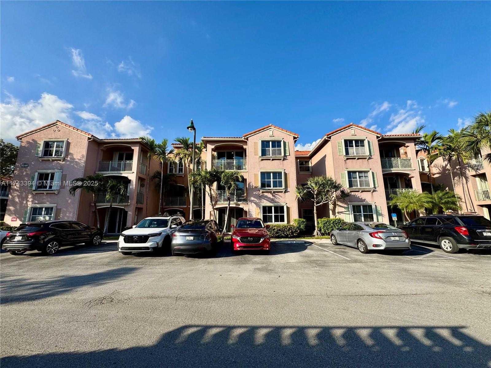 Small Image of 6540 NORTH WEST 114TH AVE #1402, Doral Number 50
