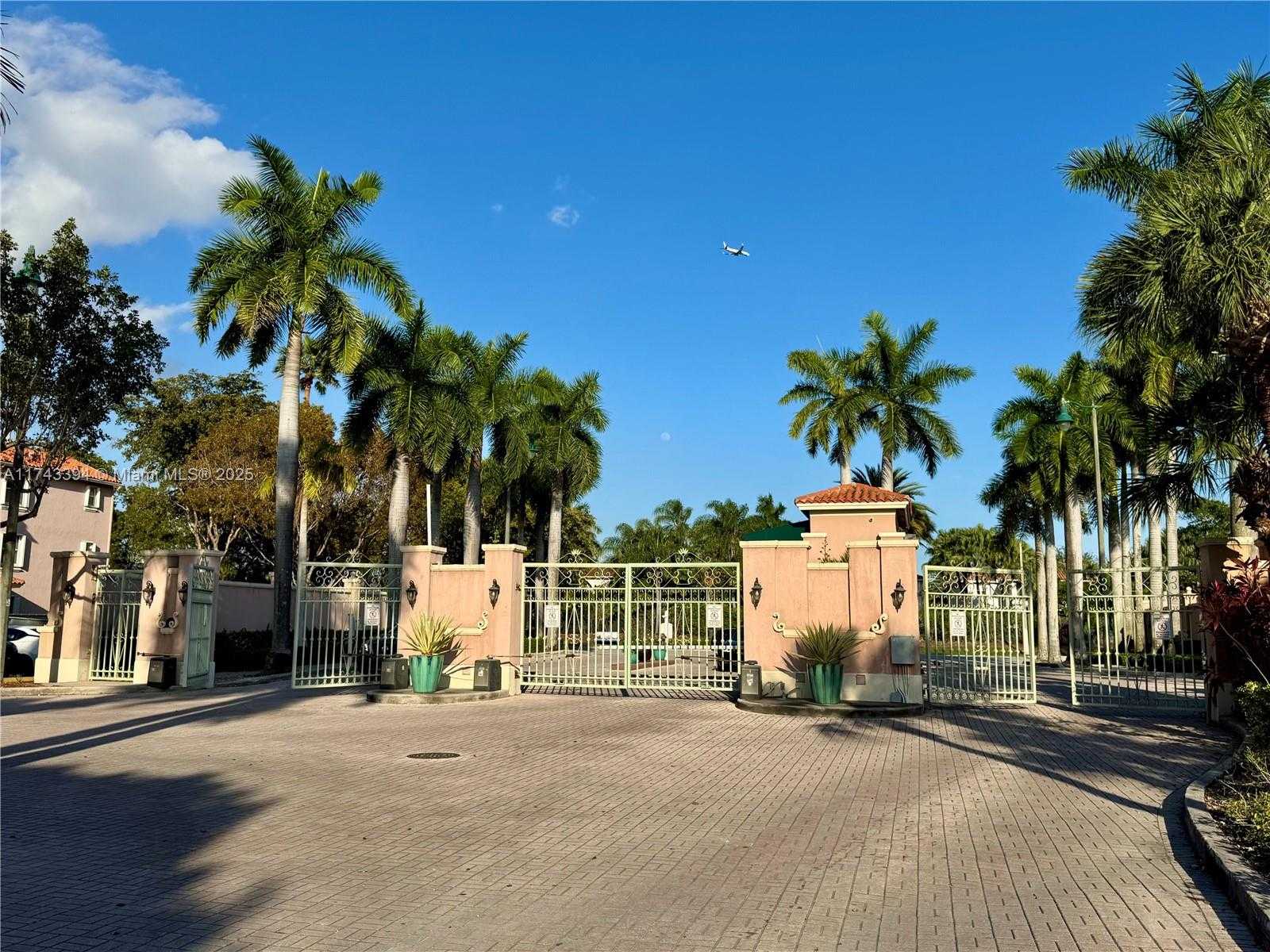 Small Image of 6540 NORTH WEST 114TH AVE #1402, Doral Number 57