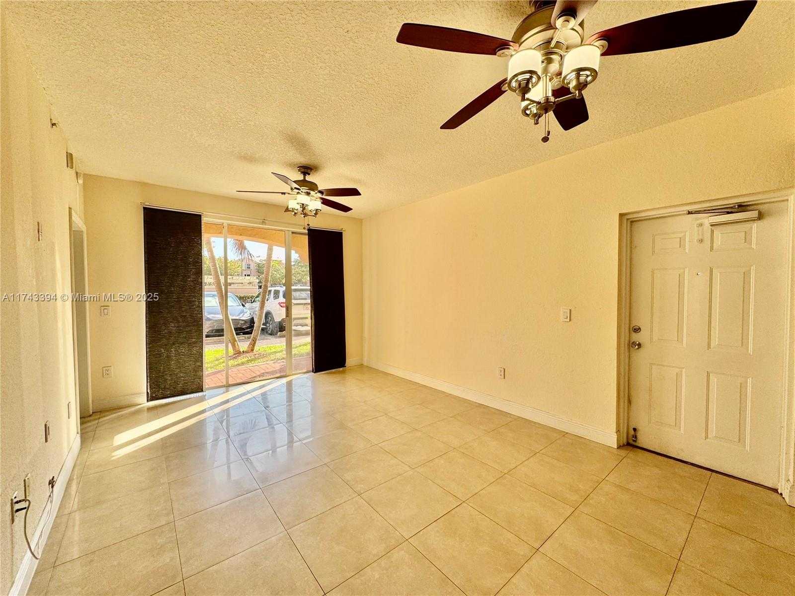 Small Image of 6540 NORTH WEST 114TH AVE #1402, Doral Number 7