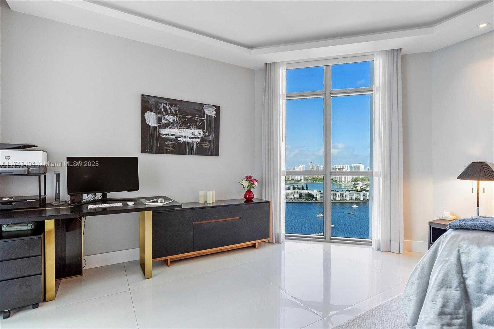 Small Image of 17301 BISCAYNE BLVD #2302, North Miami Beach Number 40