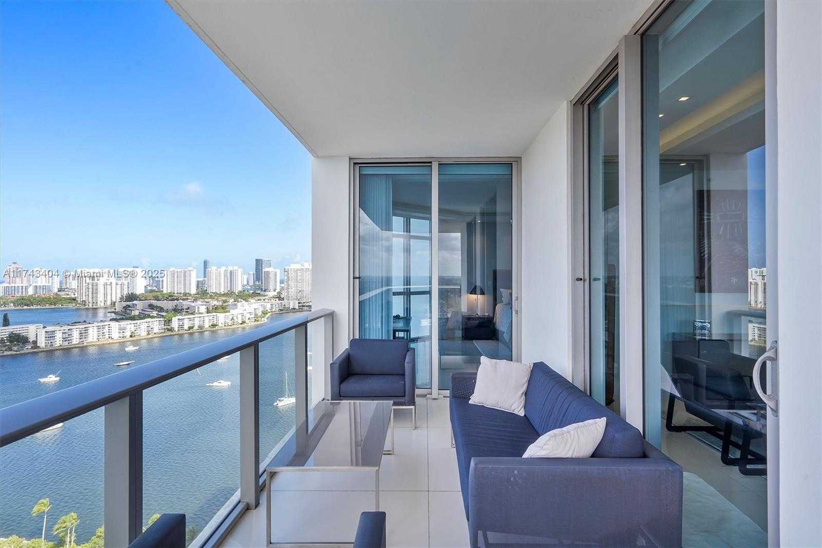 Small Image of 17301 BISCAYNE BLVD #2302, North Miami Beach Number 55
