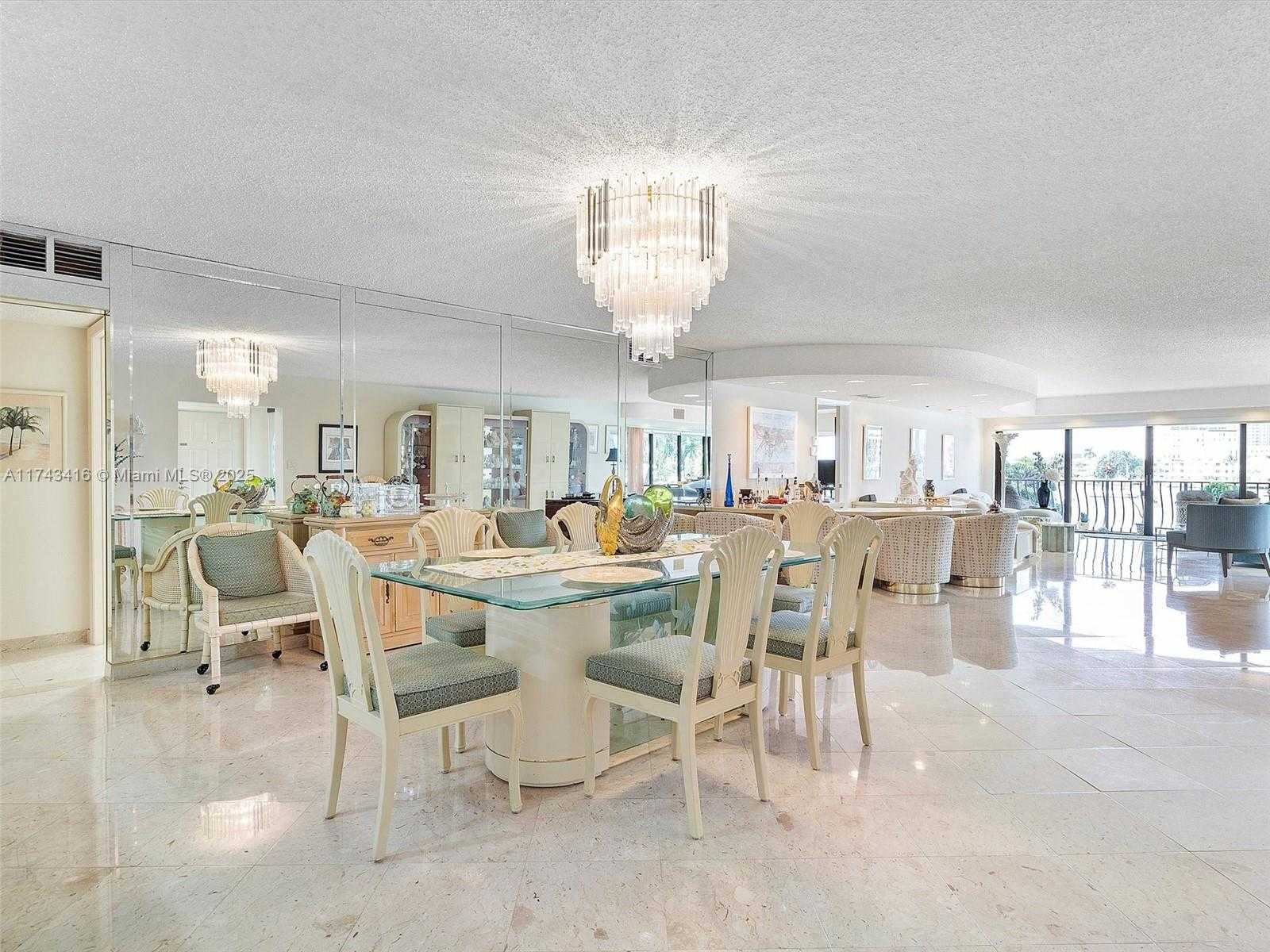 Small Image of 136 GOLDEN ISLES DR #301, Hallandale Beach Number 9