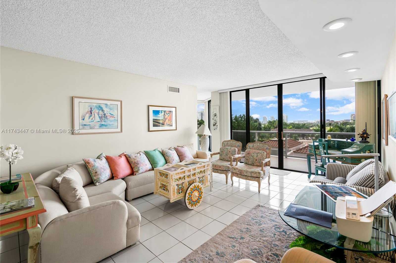 Small Image of 20281 EAST COUNTRY CLUB DR #403, Aventura Number 10