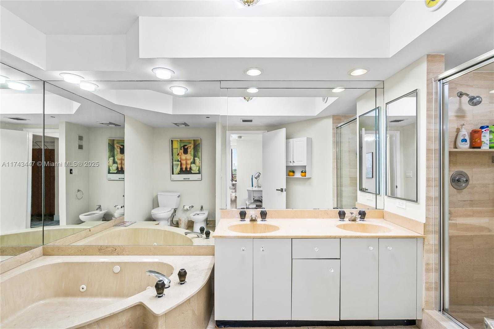 Small Image of 20281 EAST COUNTRY CLUB DR #403, Aventura Number 18