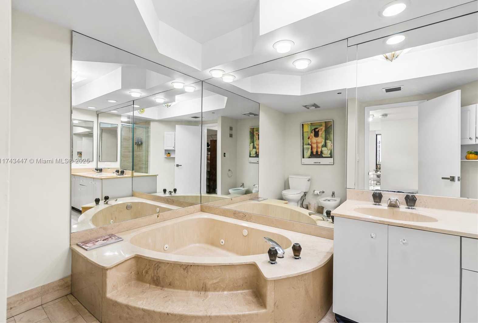 Small Image of 20281 EAST COUNTRY CLUB DR #403, Aventura Number 19