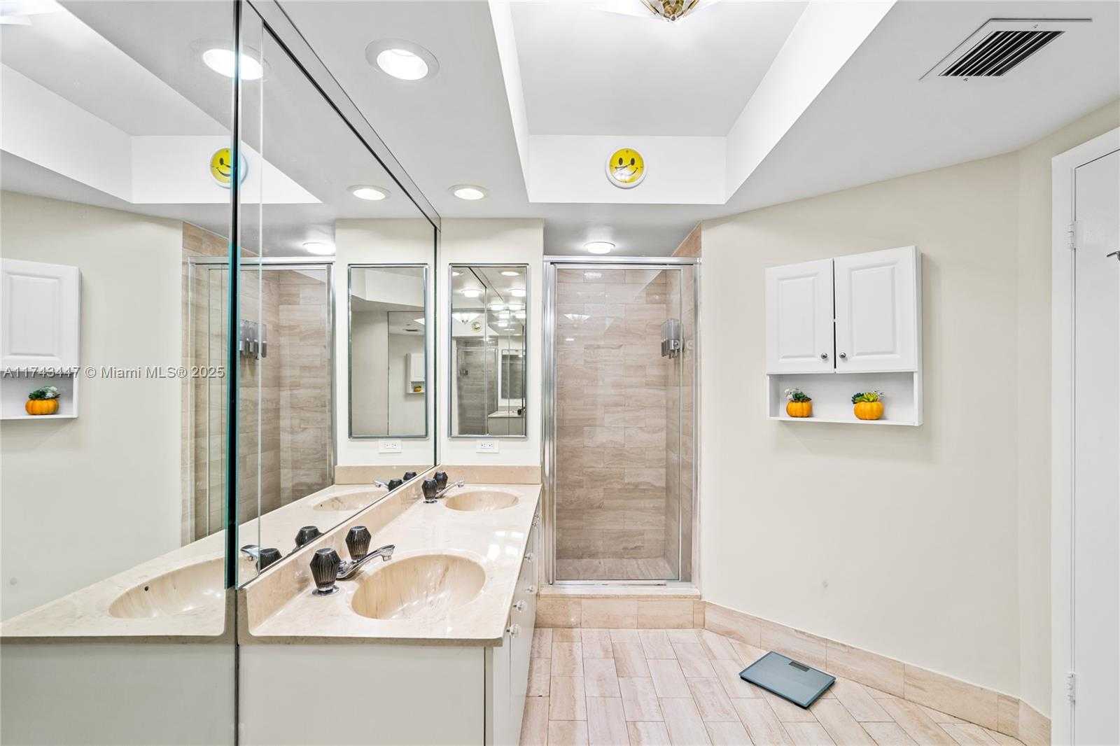 Small Image of 20281 EAST COUNTRY CLUB DR #403, Aventura Number 25