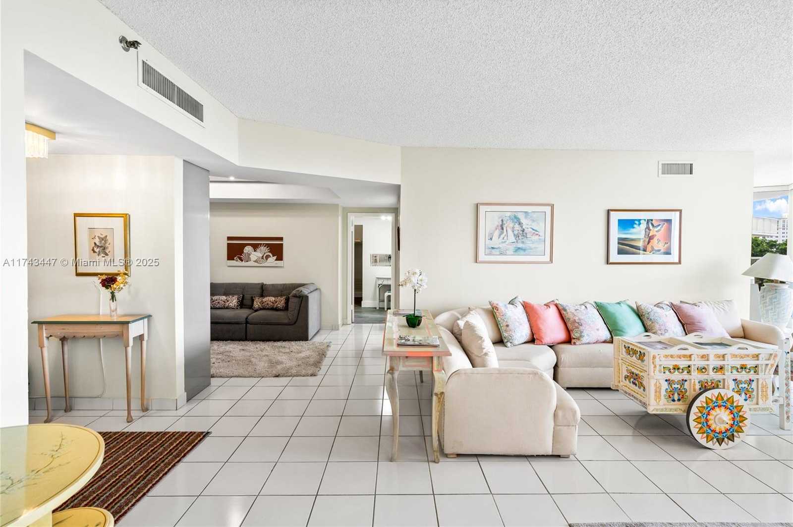 Small Image of 20281 EAST COUNTRY CLUB DR #403, Aventura Number 31