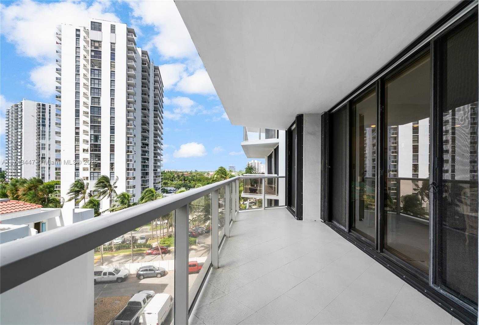 Small Image of 20281 EAST COUNTRY CLUB DR #403, Aventura Number 33