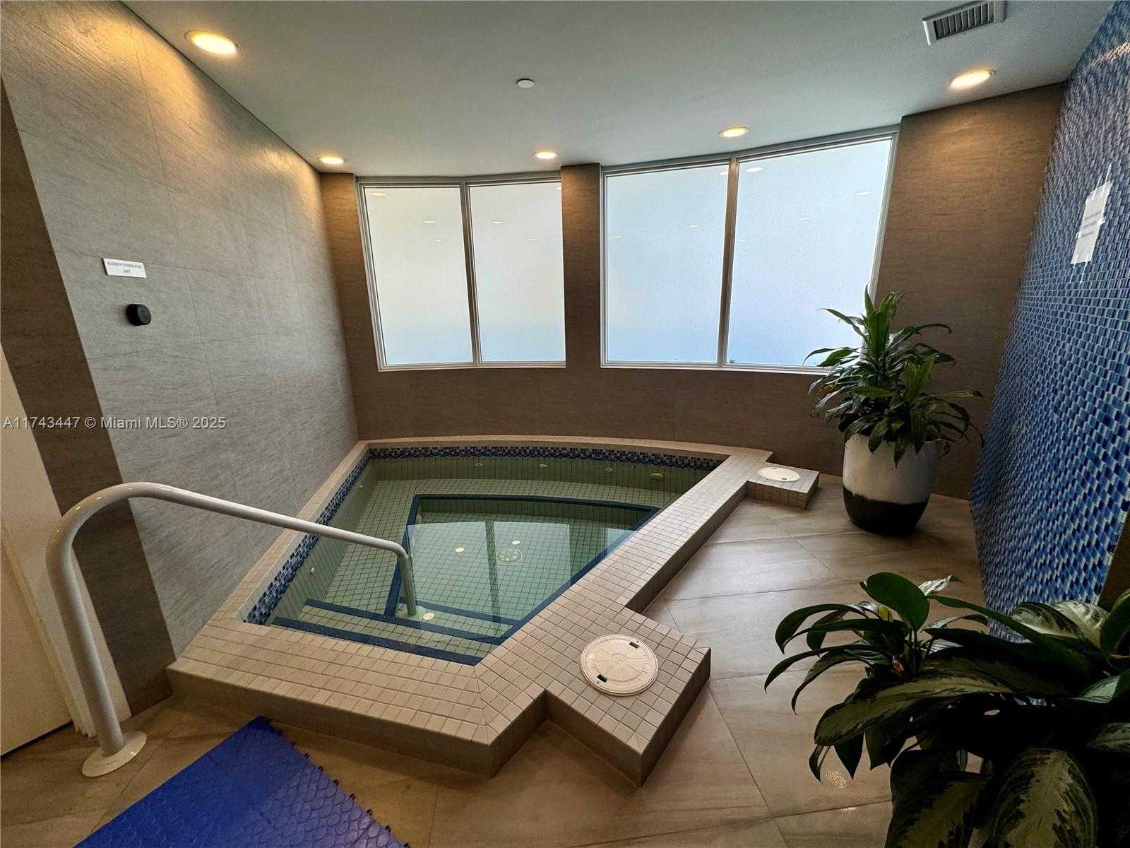 Small Image of 20281 EAST COUNTRY CLUB DR #403, Aventura Number 49