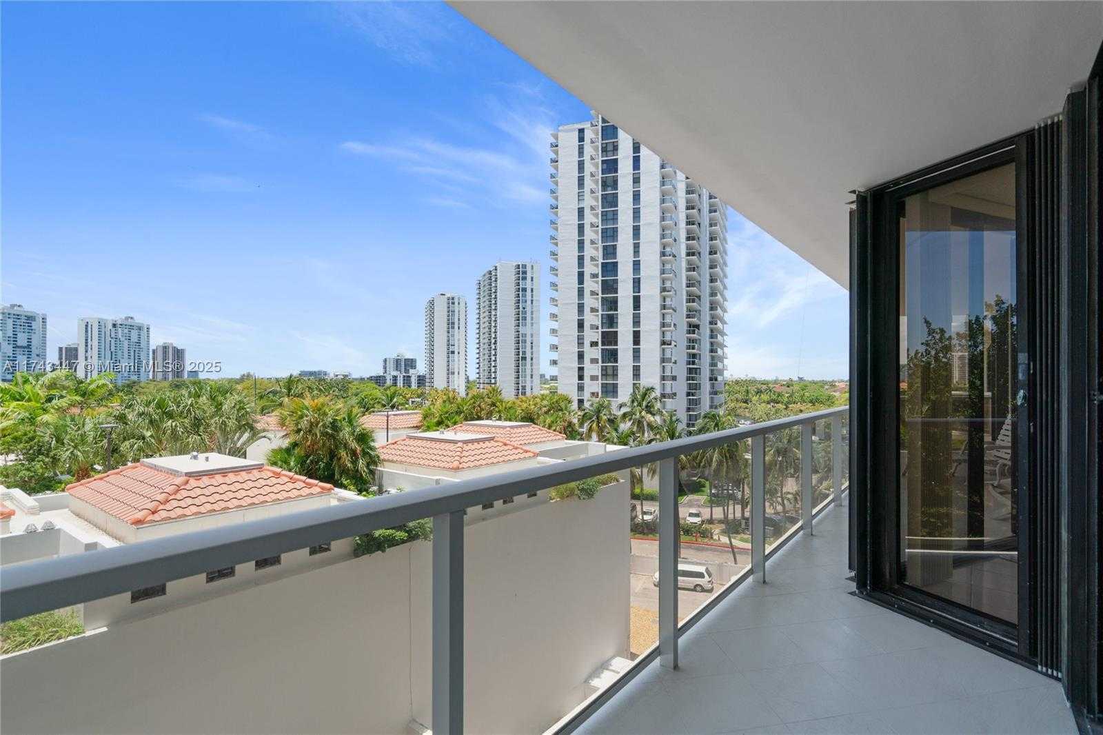 Small Image of 20281 EAST COUNTRY CLUB DR #403, Aventura Number 71