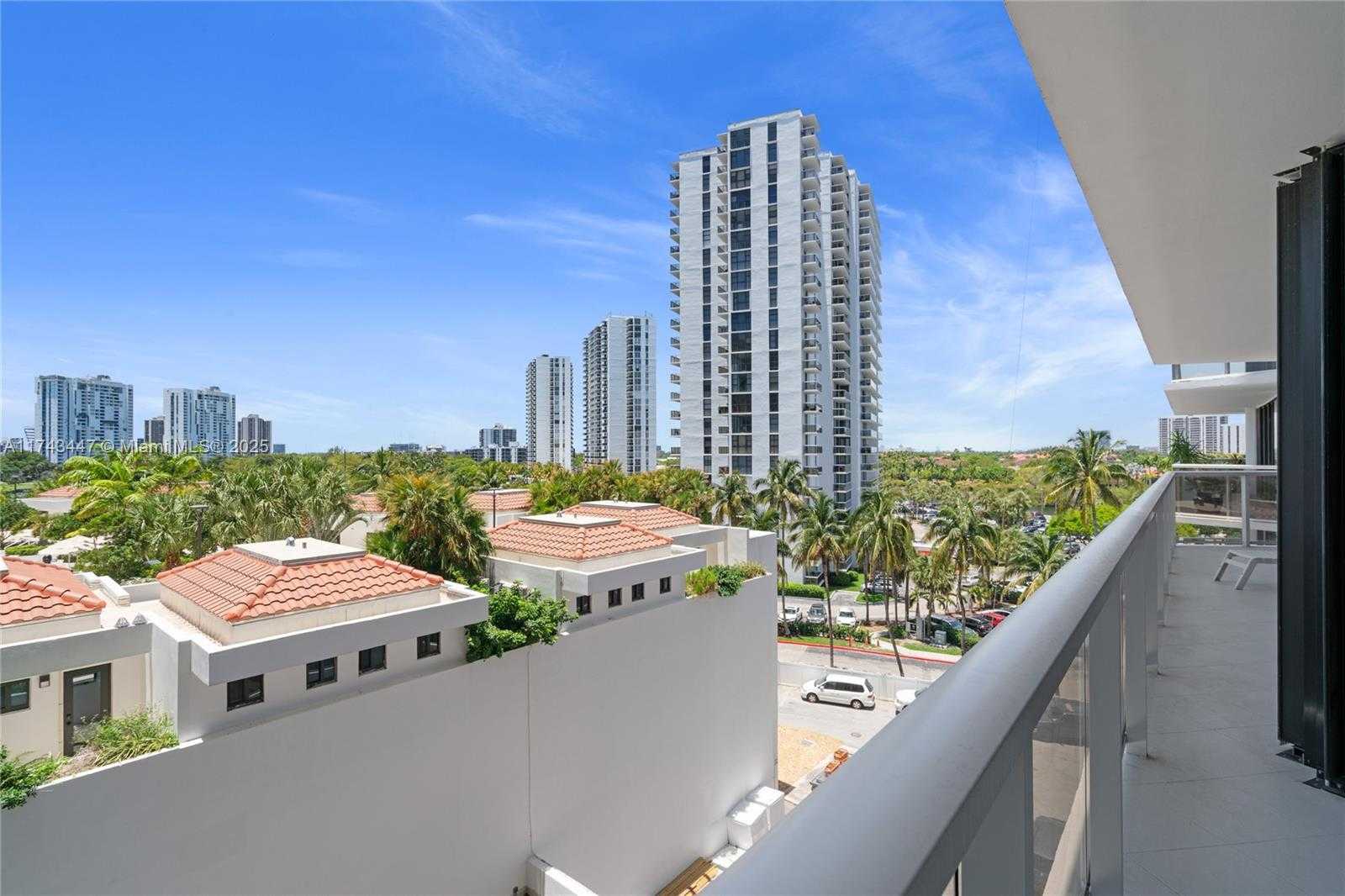 Small Image of 20281 EAST COUNTRY CLUB DR #403, Aventura Number 73